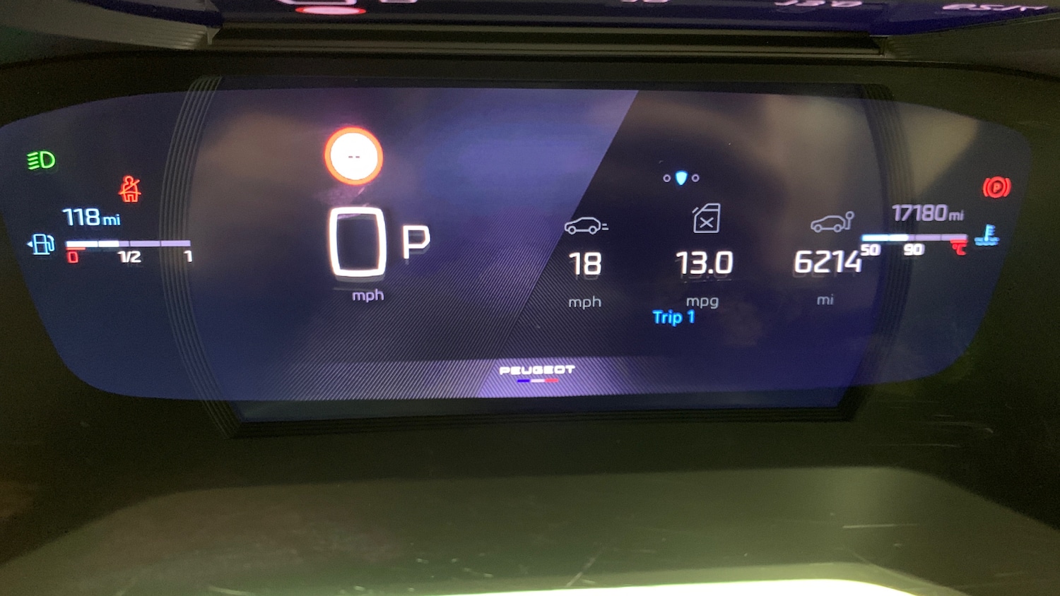 Used Peugeot 2008 2023 for sale - 76419757: Photo 10