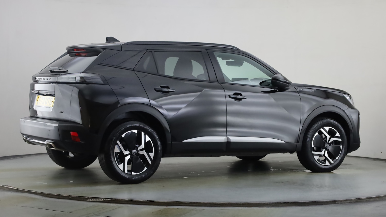 Used Peugeot 2008 2023 for sale - 76419757: Photo 12