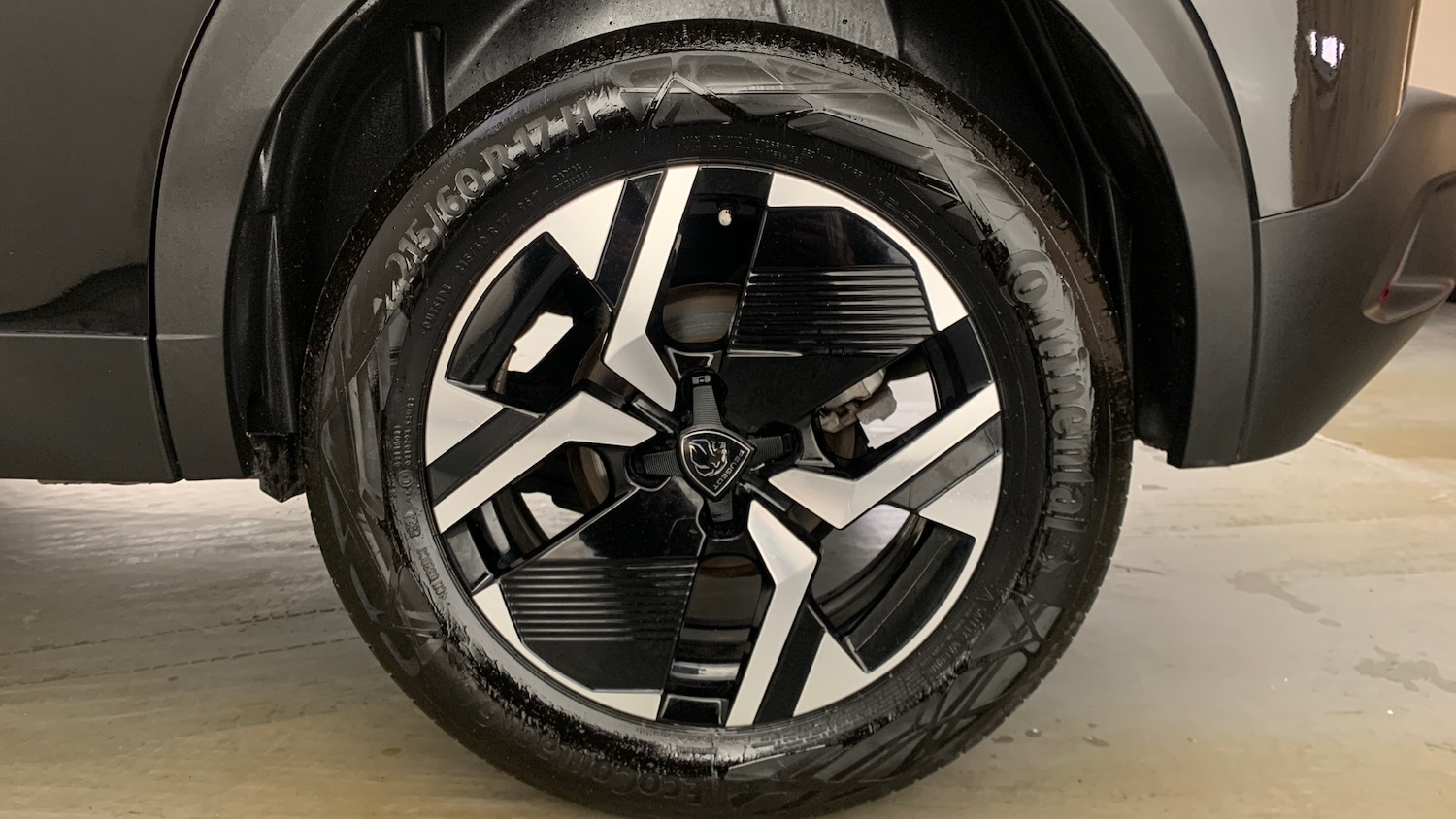 Used Peugeot 2008 2023 for sale - 76419757: Photo 17