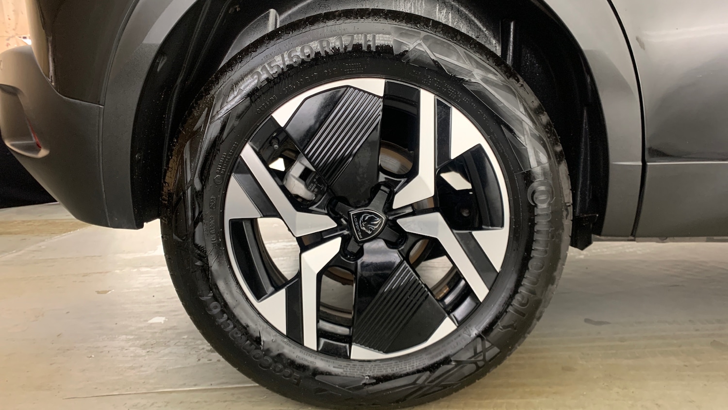 Used Peugeot 2008 2023 for sale - 76419757: Photo 22