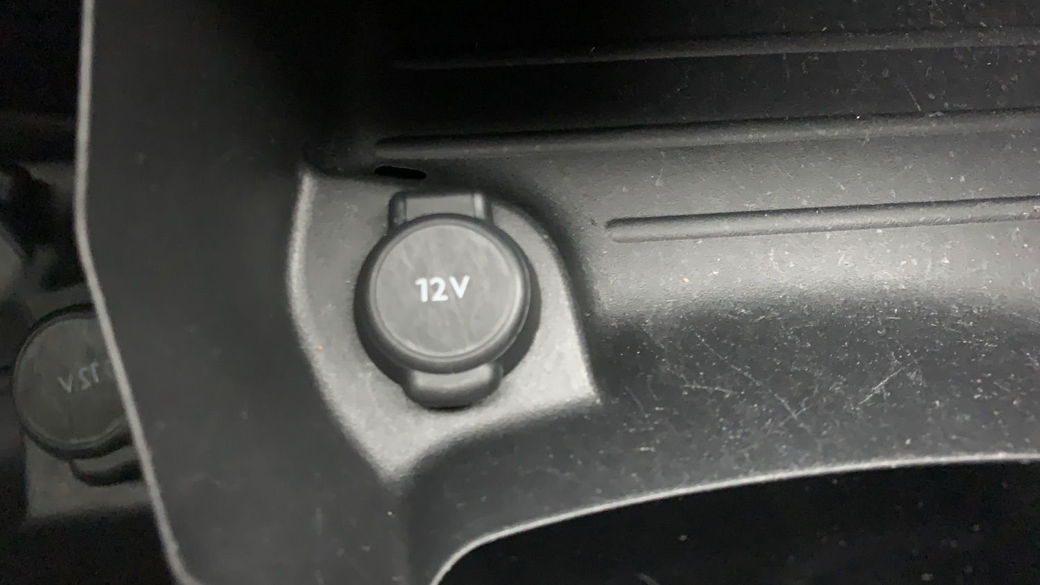 Used Peugeot 2008 2023 for sale - 76419757: Photo 25