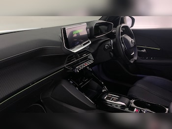 Used Peugeot 2008 2023 for sale - 76419757: Photo