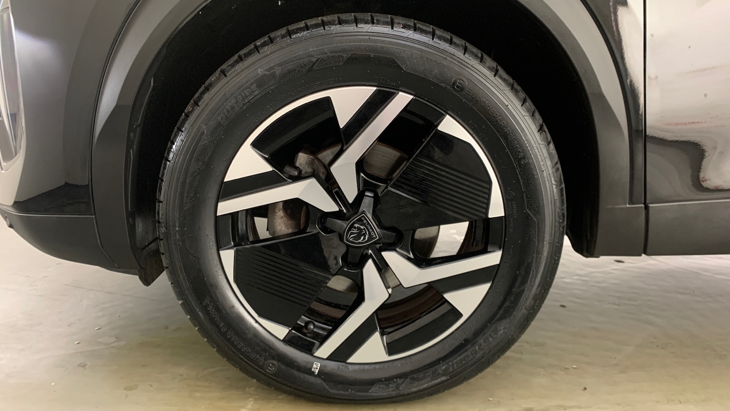 Used Peugeot 2008 2023 for sale - 76419757: Photo 6