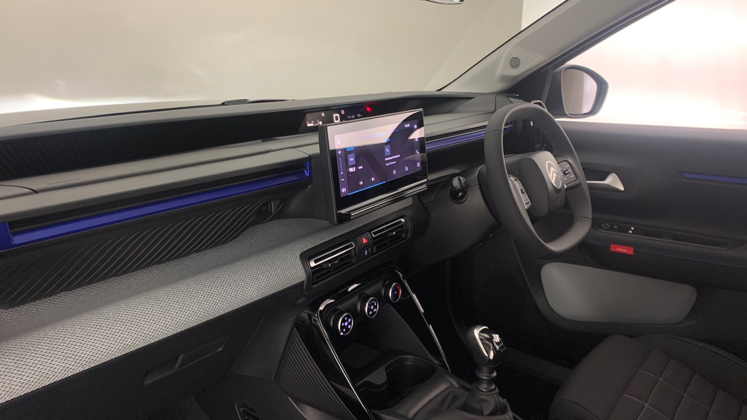 Used Citroen C3 2025 for sale - 76574321: Photo 2