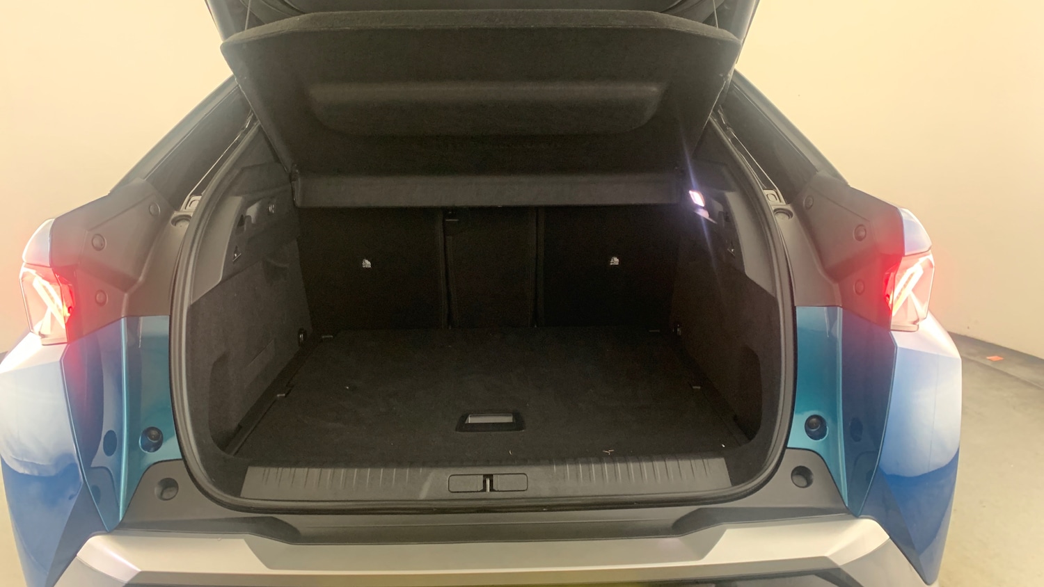 Used Peugeot 3008 2025 for sale - 77659626: Photo 5