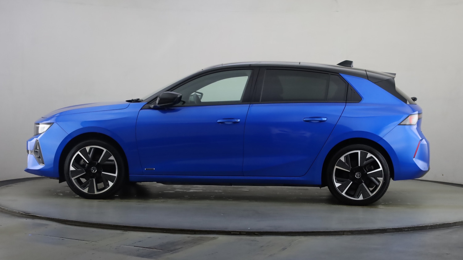 Used Vauxhall Astra 2023 for sale - 77042354: Photo 14