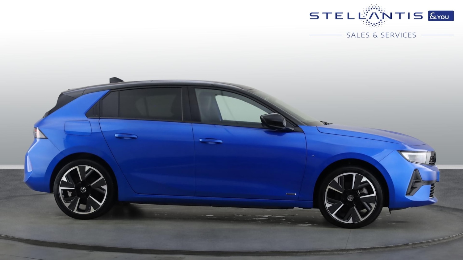 Used Vauxhall Astra 2023 for sale - 77042354: Photo 4