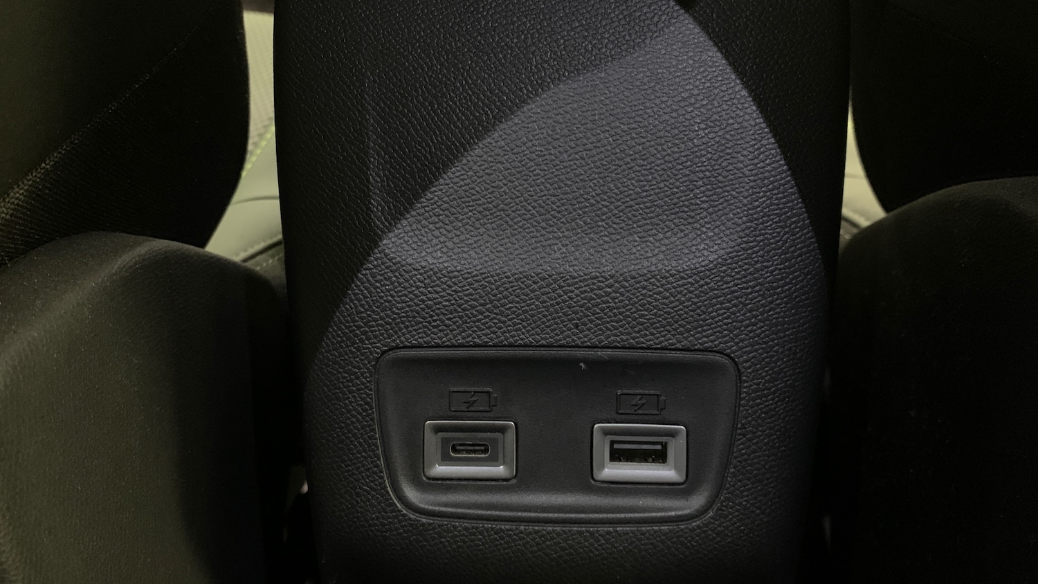 Used Peugeot 2008 2024 for sale - 76327701: Photo 40