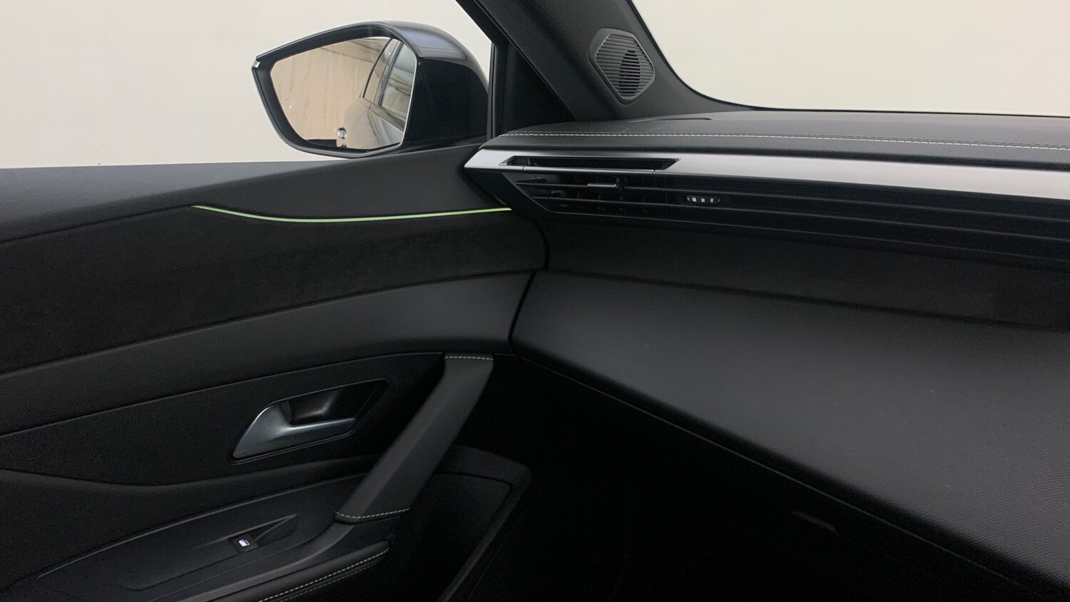 Used Peugeot 308 SW 2025 for sale - 77145125: Photo 41