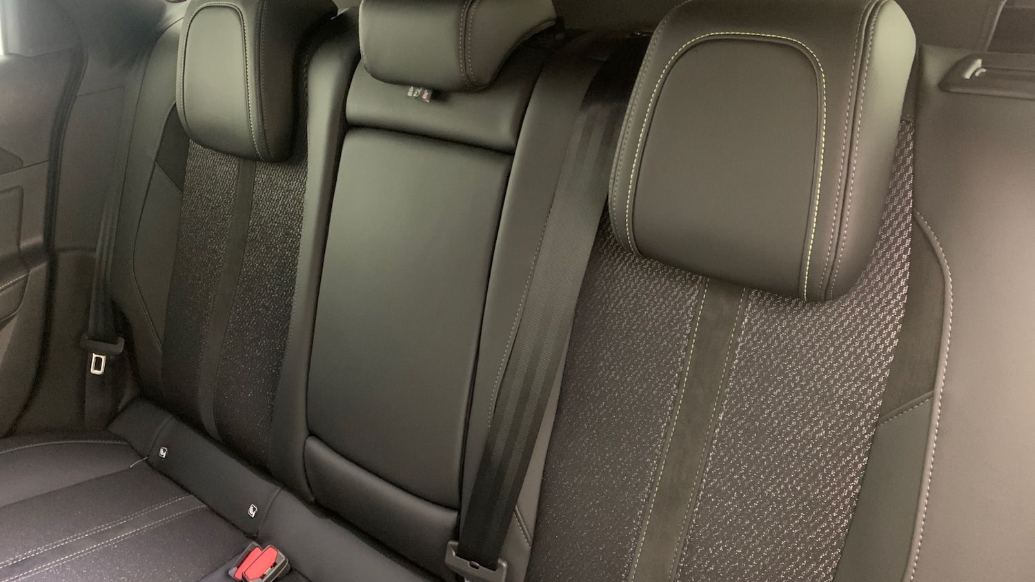 Used Peugeot 308 SW 2025 for sale - 77145125: Photo 9