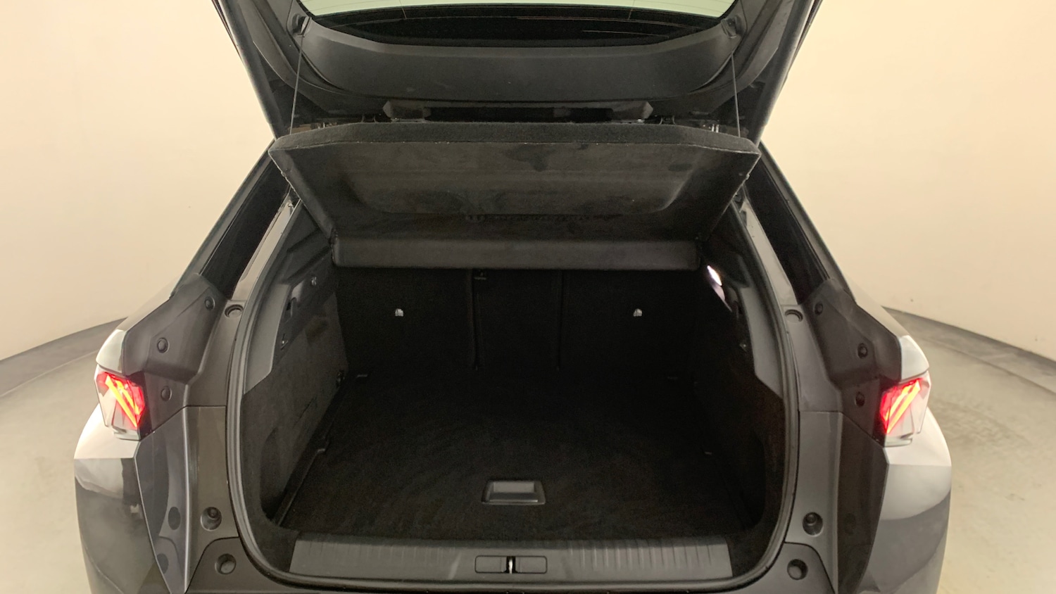 Used Peugeot 3008 2024 for sale - 77042324: Photo 5