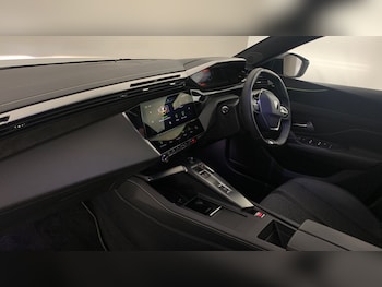 Used Peugeot 308 2024 for sale - 75403012: Photo