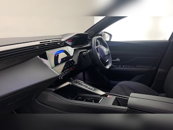 Used Peugeot 308 2024 for sale - 76216462: Photo 2
