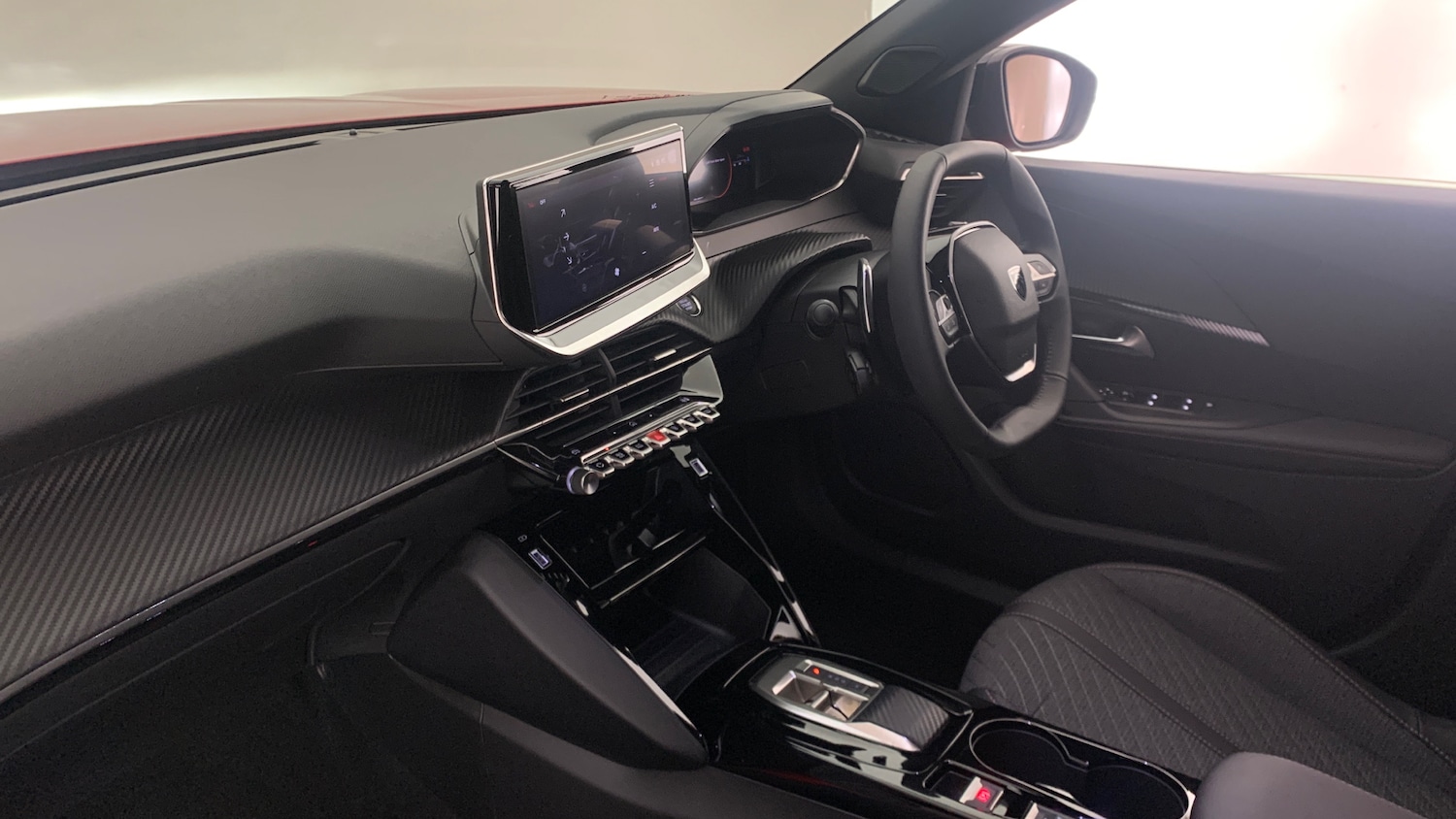 Used Peugeot 2008 2025 for sale - 76825699: Photo 2