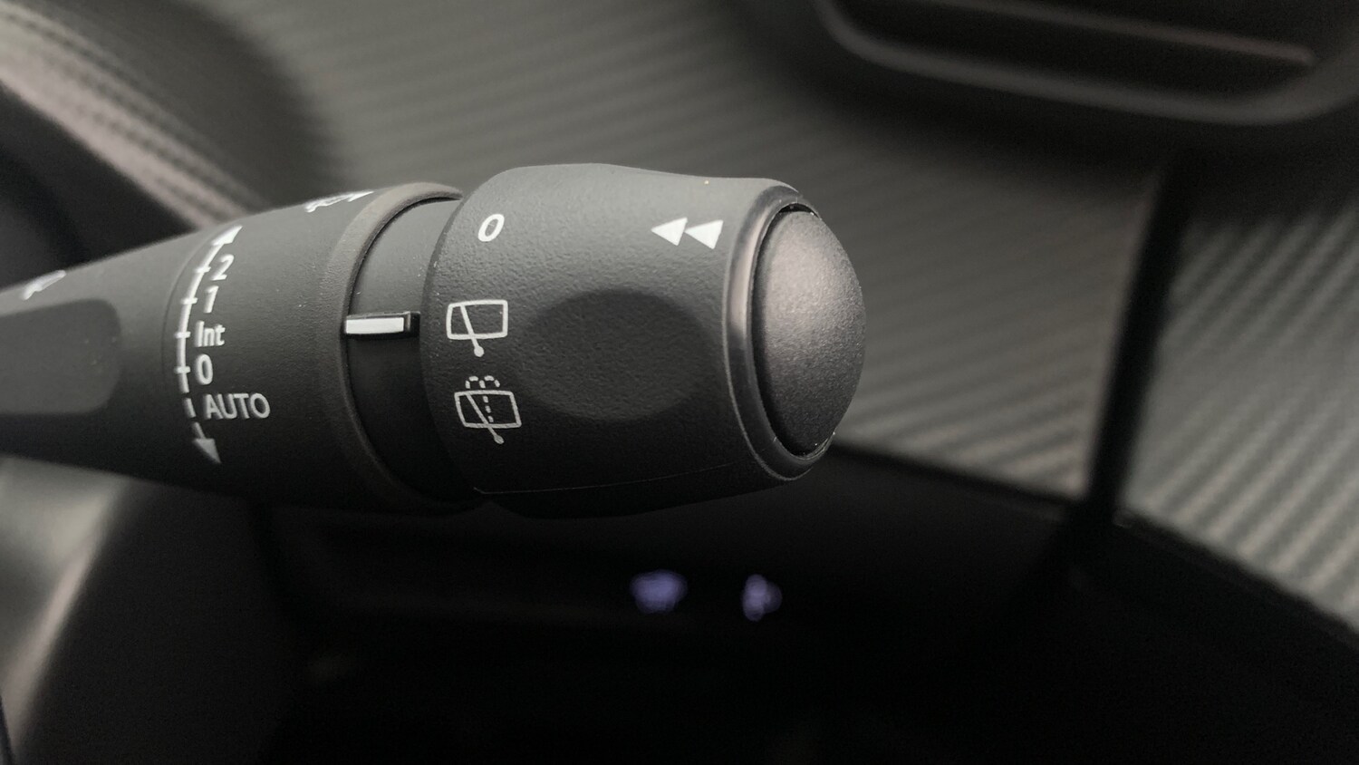 Used Peugeot 2008 2025 for sale - 76825699: Photo 38