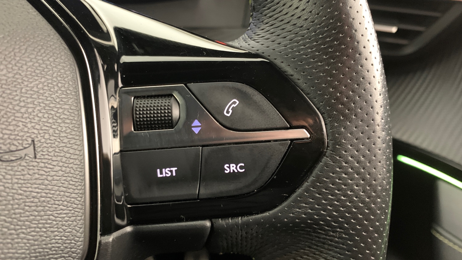 Used Peugeot 2008 2021 for sale - 77346158: Photo 19