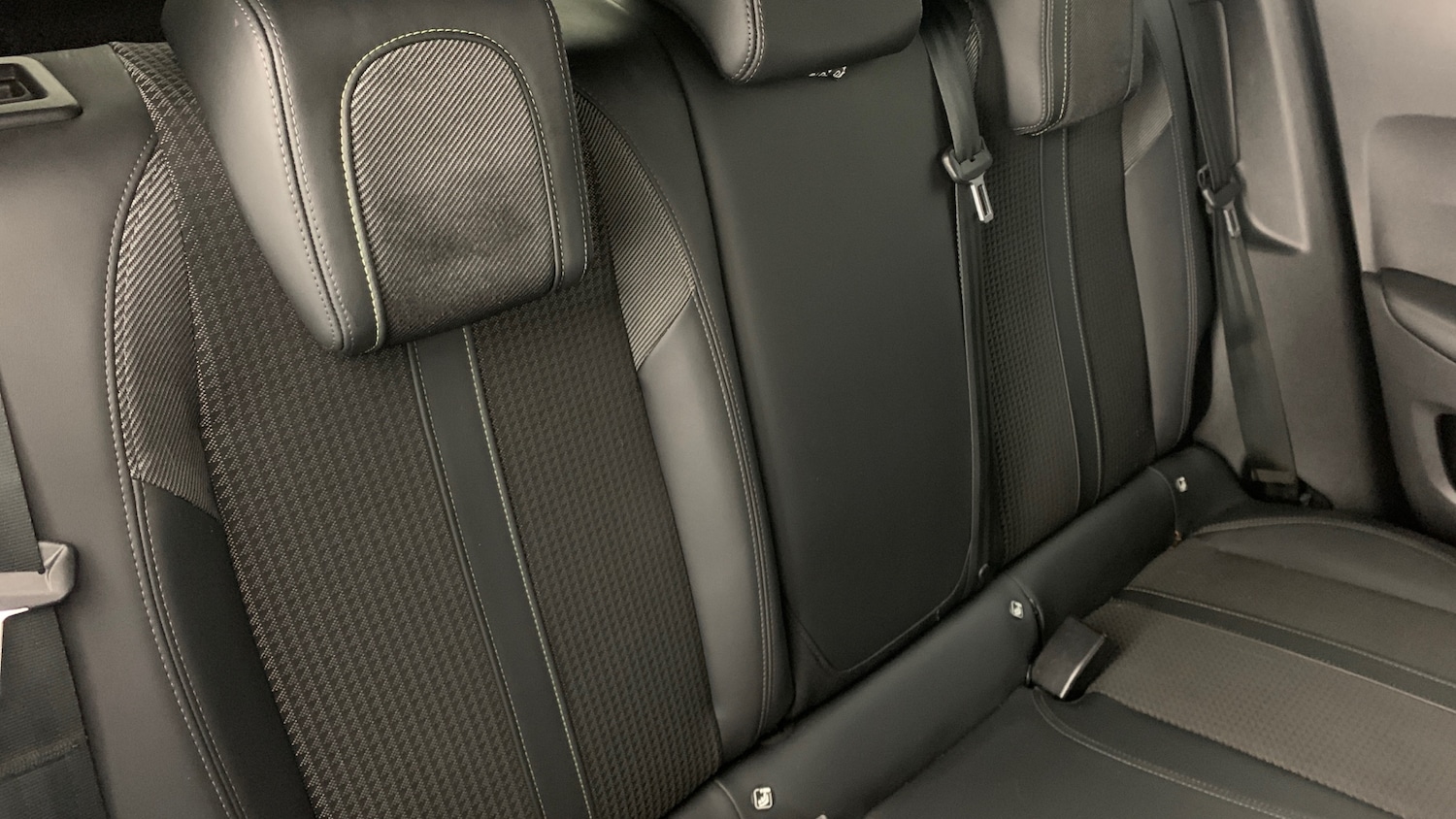 Used Peugeot 2008 2021 for sale - 77346158: Photo 8