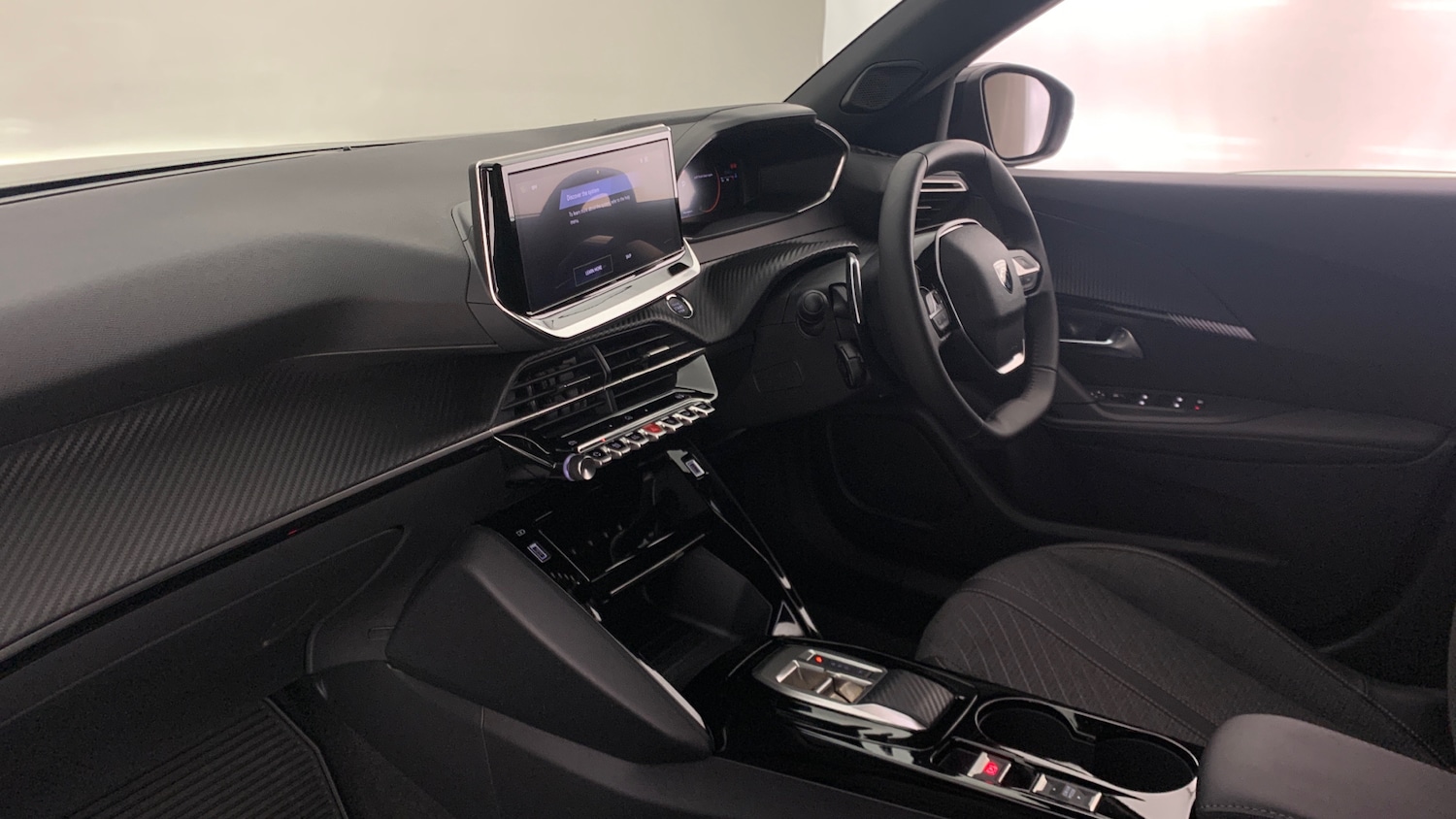 Used Peugeot 2008 2025 for sale - 77254288: Photo 2