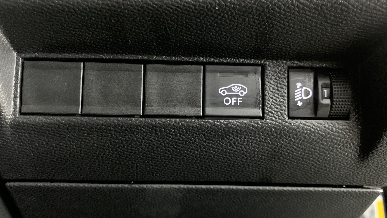 Used Peugeot 2008 2025 for sale - 77254288: Photo 21