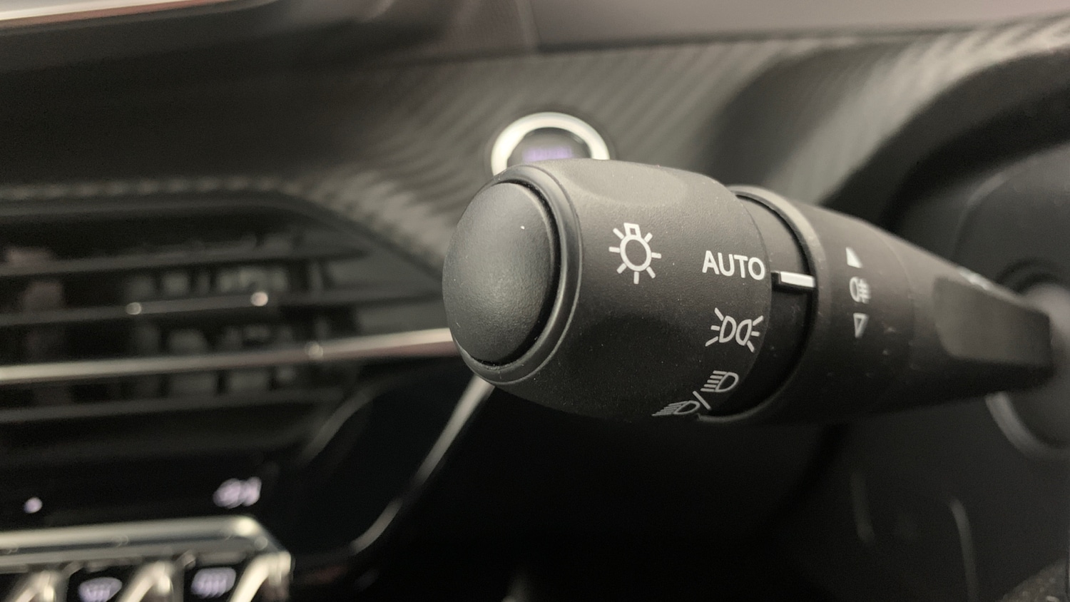 Used Peugeot 2008 2025 for sale - 77254288: Photo 38