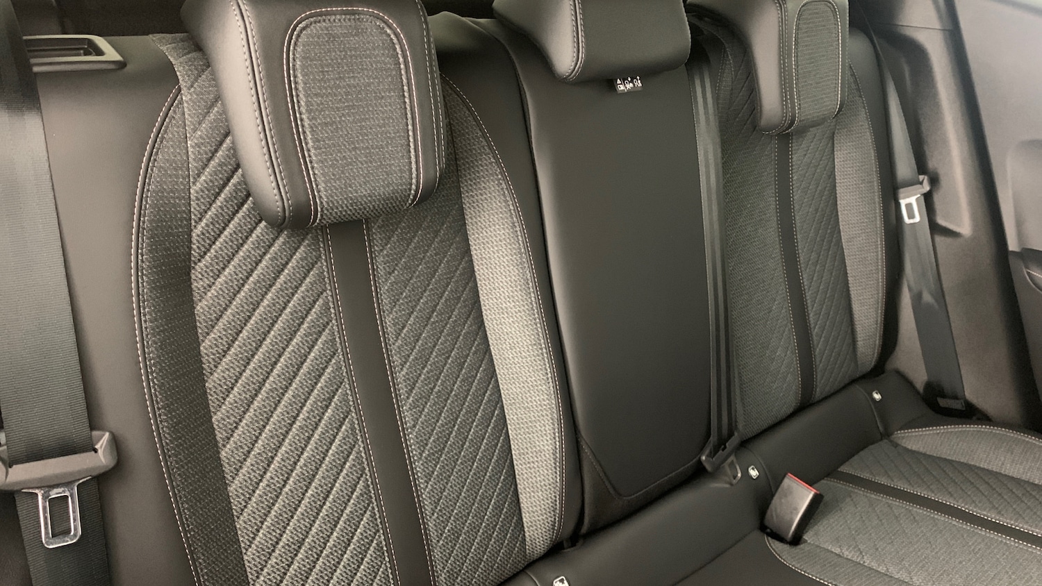 Used Peugeot 2008 2025 for sale - 77254288: Photo 8