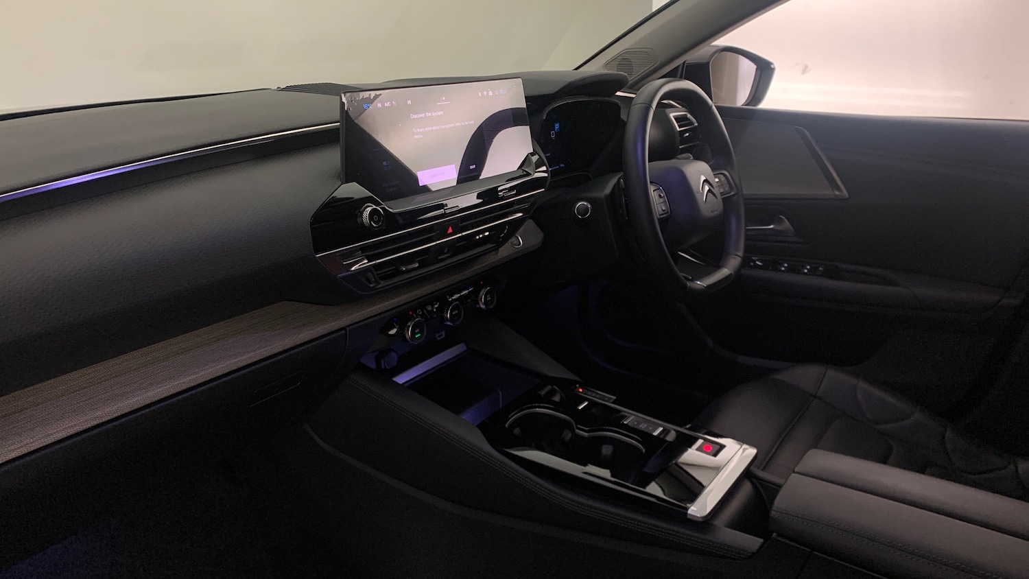 Used Citroen C5 X 2024 for sale - 76887934: Photo 2