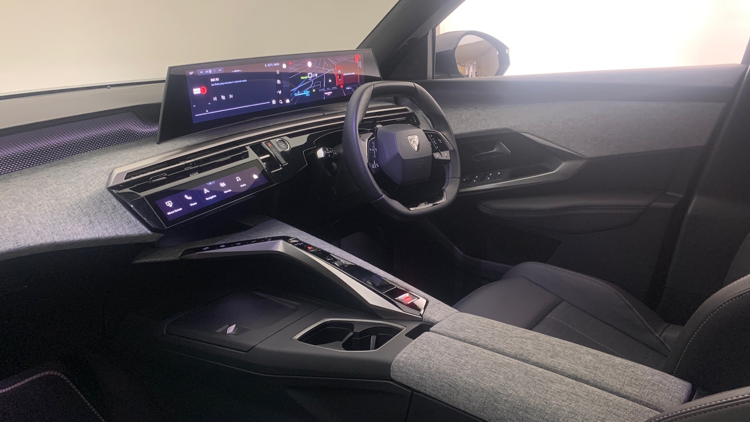 Used Peugeot 3008 2025 for sale - 77525629: Photo 2