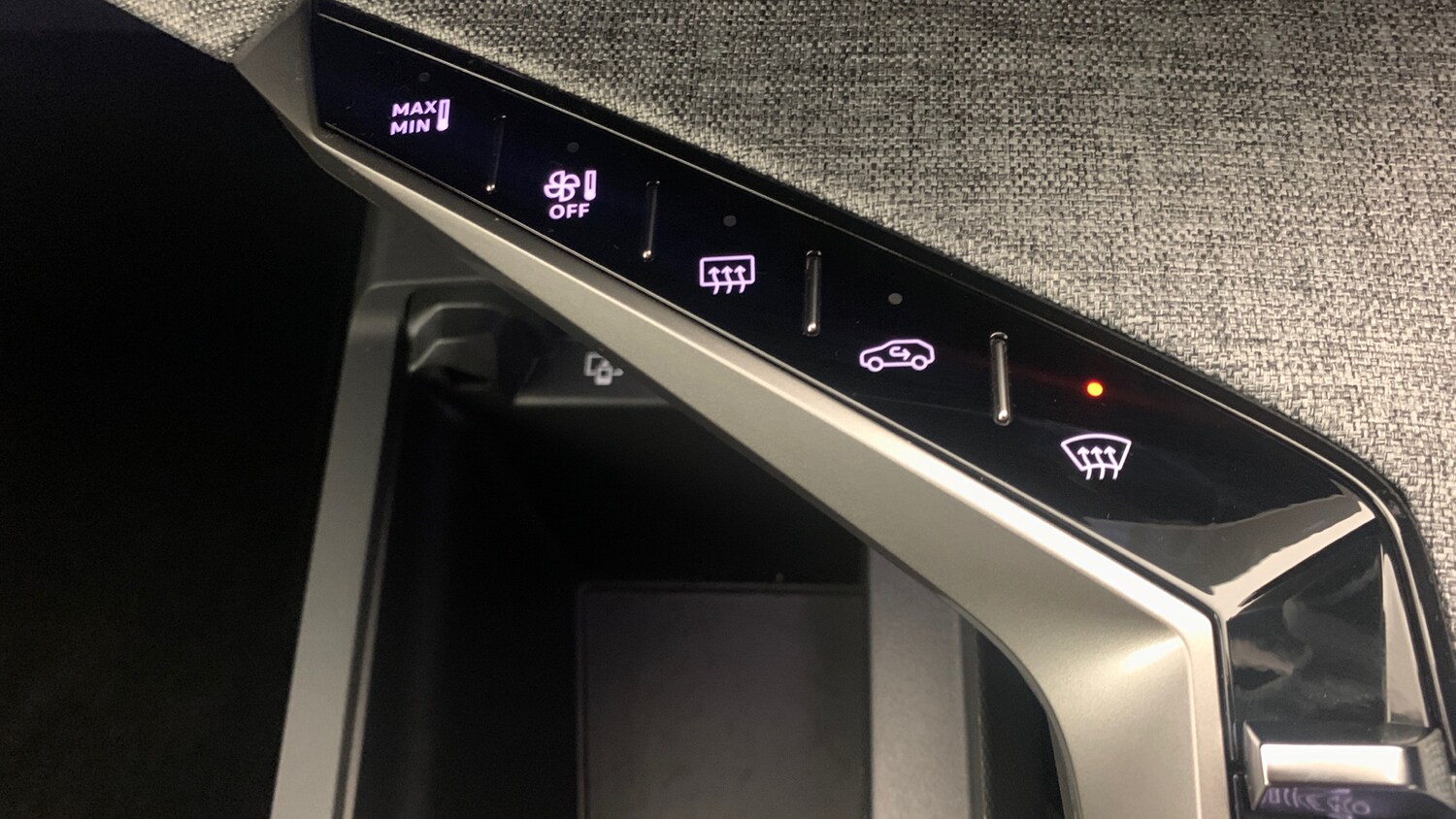 Used Peugeot 3008 2025 for sale - 77525629: Photo 33