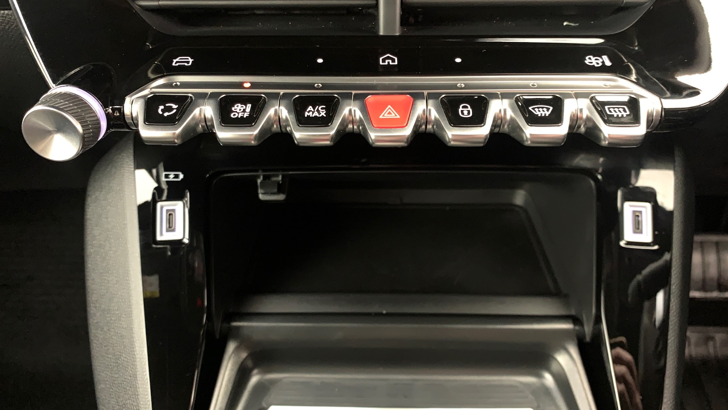 Used Peugeot 2008 2024 for sale - 76621468: Photo 30