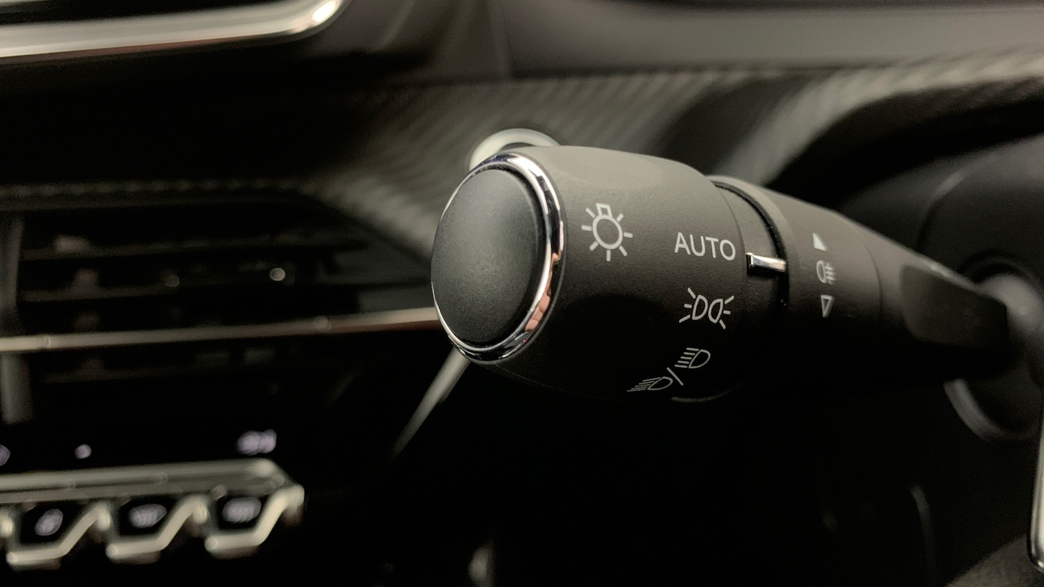 Used Peugeot 2008 2024 for sale - 76621468: Photo 35