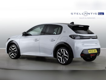 Used Peugeot 208 2025 for sale - 78785436: Photo