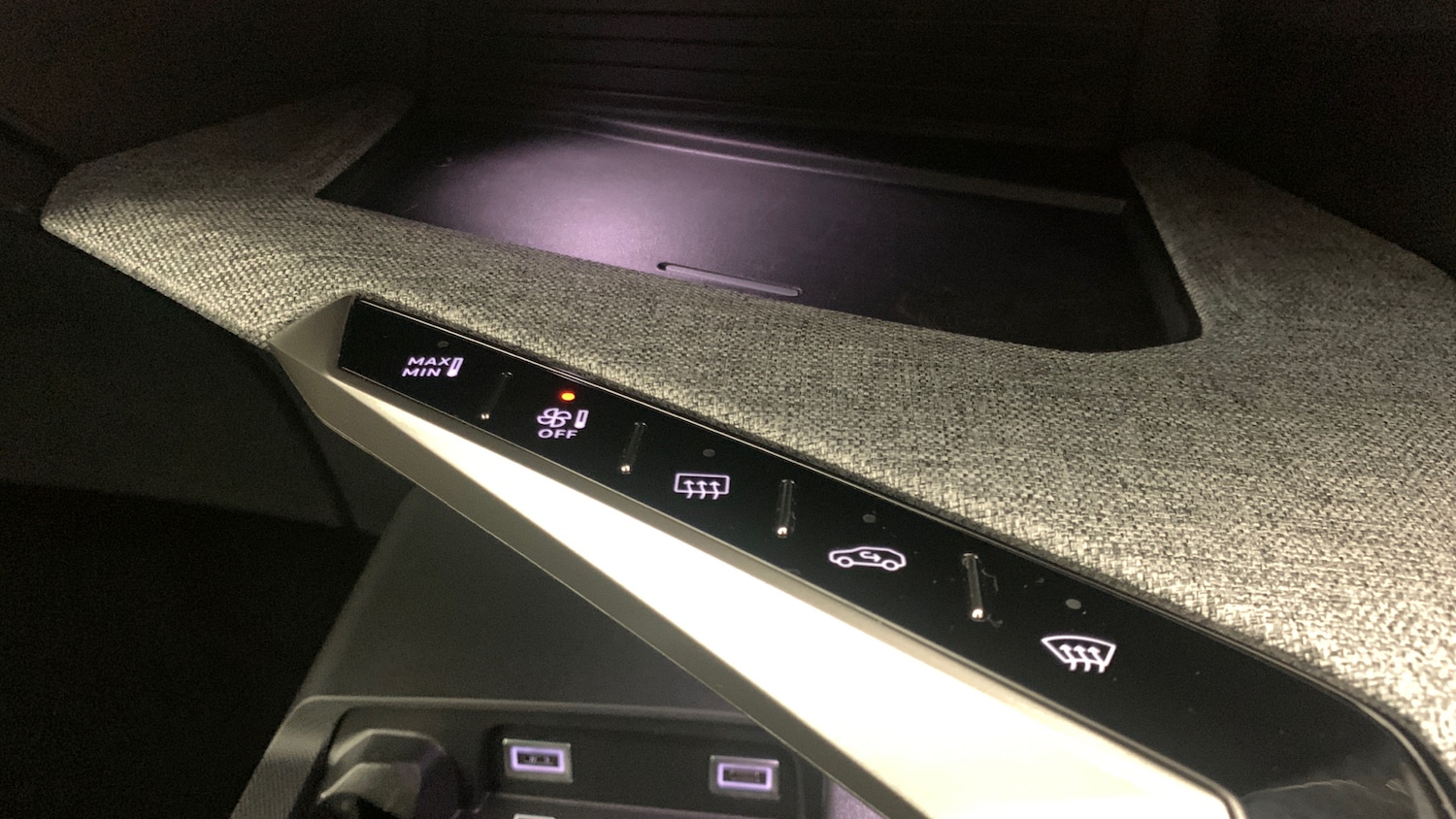 Used Peugeot 3008 2025 for sale - 76474341: Photo 33