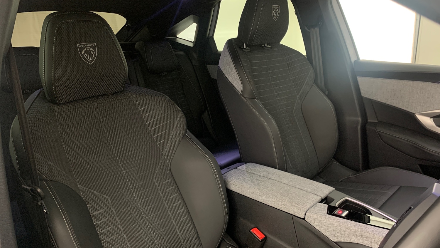 Used Peugeot 3008 2025 for sale - 76474341: Photo 46