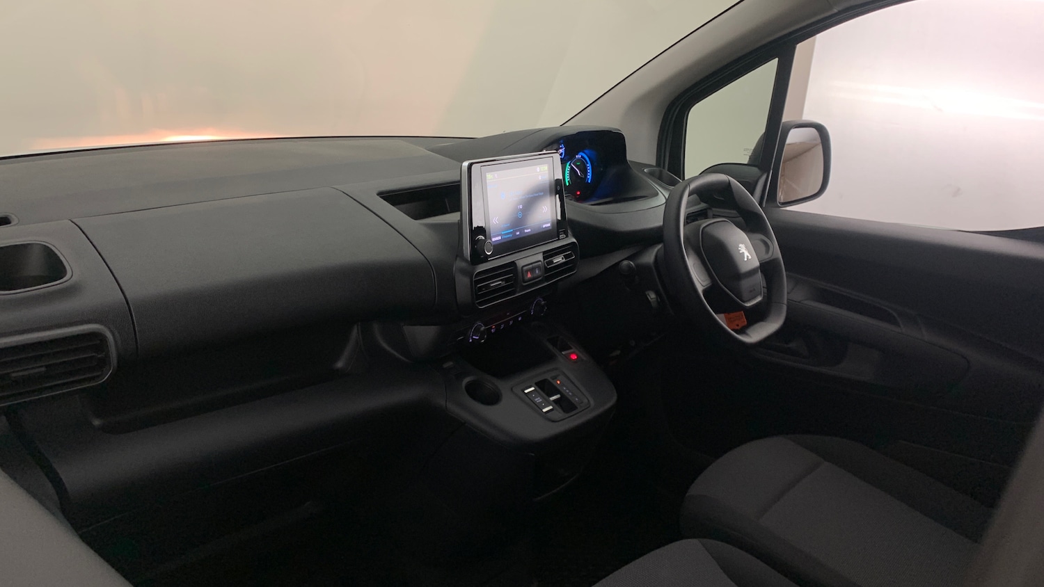 Used Peugeot Partner 2023 for sale - 77959152: Photo 2