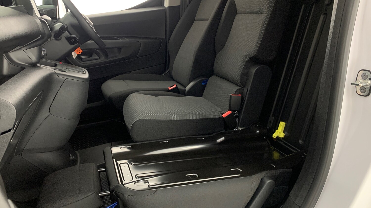 Used Peugeot Partner 2023 for sale - 77959152: Photo 61