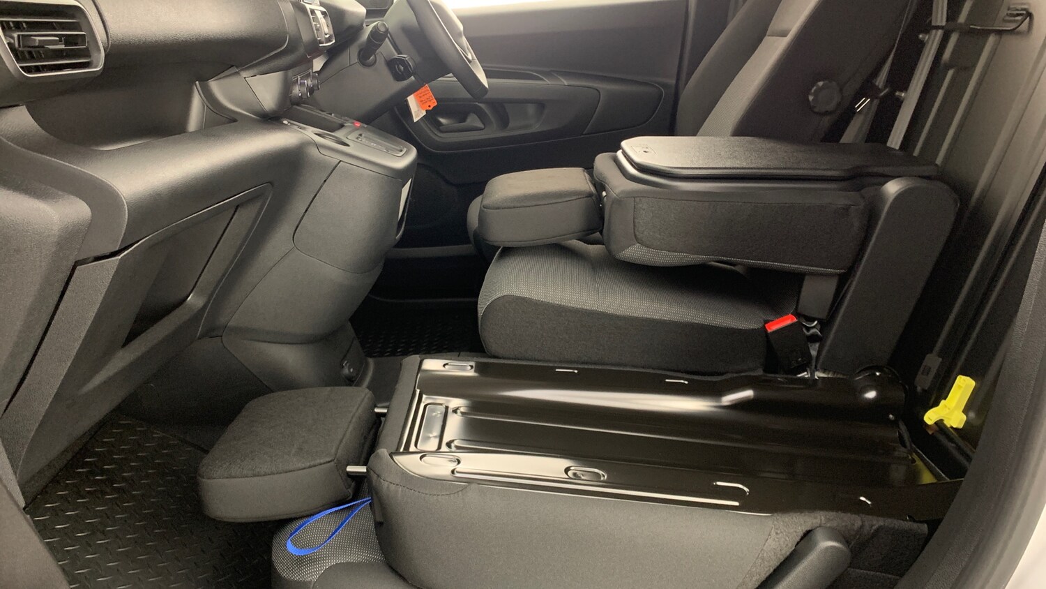 Used Peugeot Partner 2023 for sale - 77959152: Photo 62