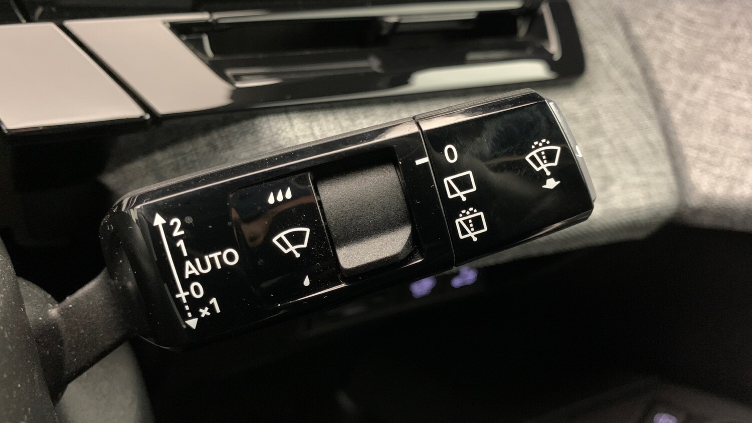 Used Peugeot 5008 2025 for sale - 77697383: Photo 34