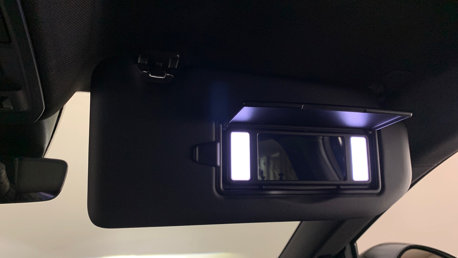 Used Peugeot 5008 2025 for sale - 77697383: Photo 38