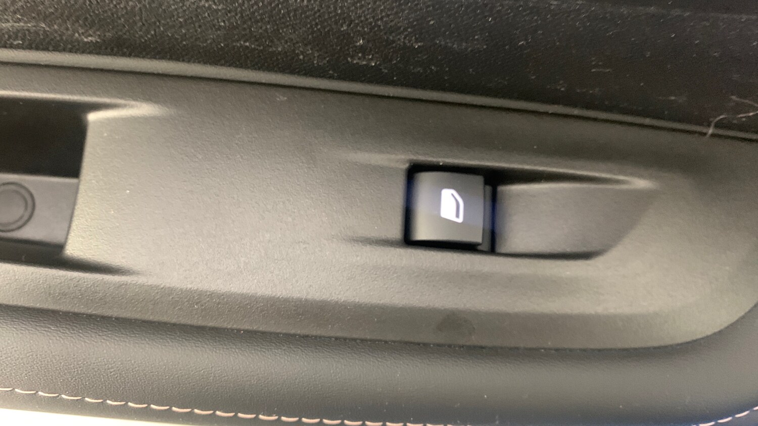 Used Peugeot 208 2024 for sale - 77587813: Photo 54