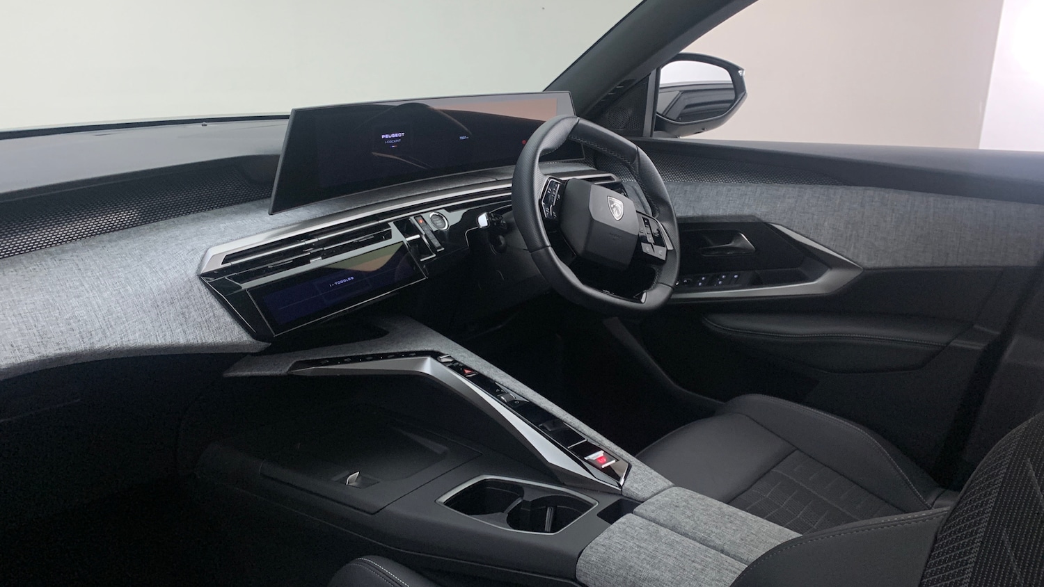 Used Peugeot 3008 2025 for sale - 77659630: Photo 2