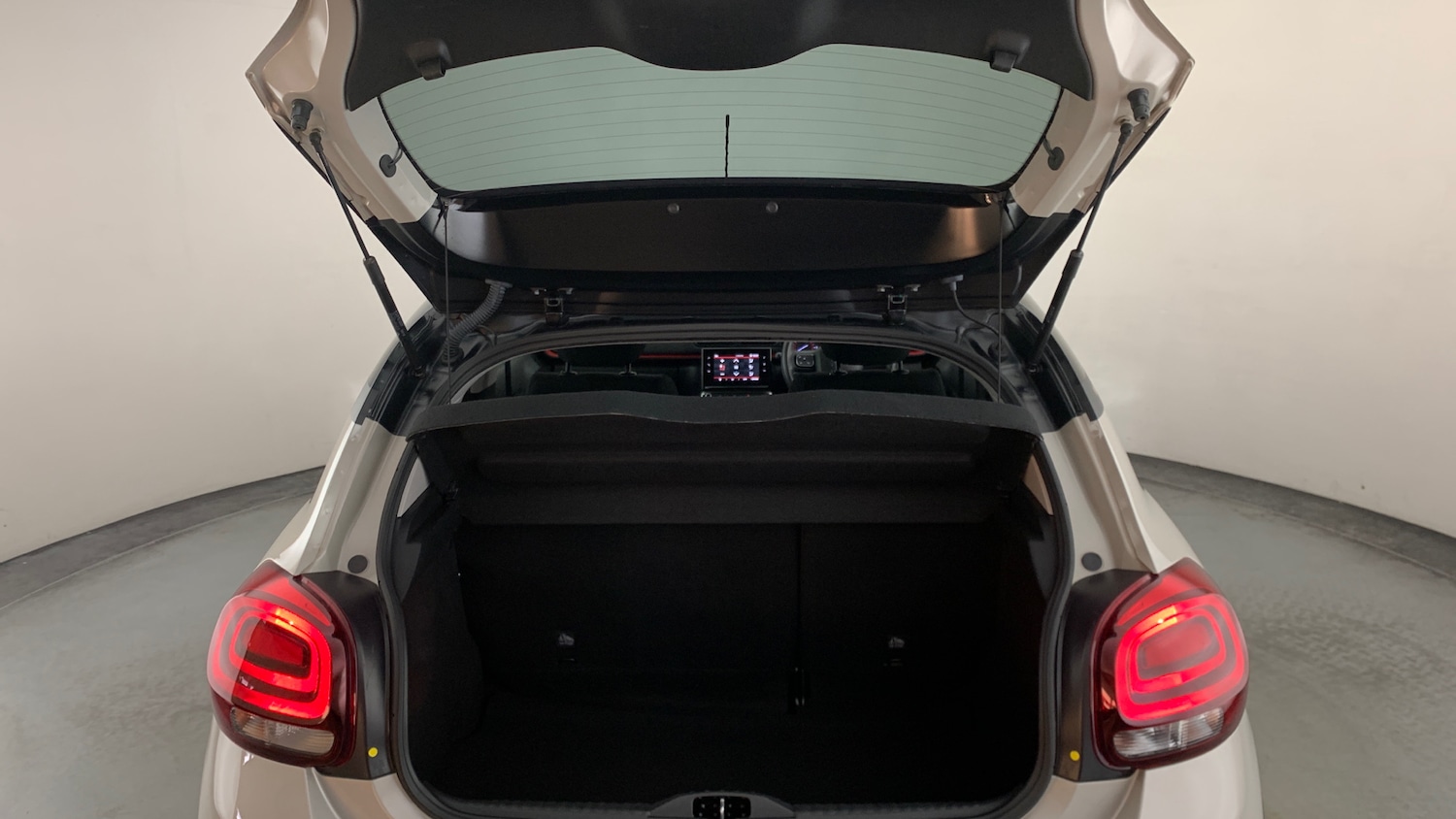 Used Citroen C3 2022 for sale - 76574399: Photo 5