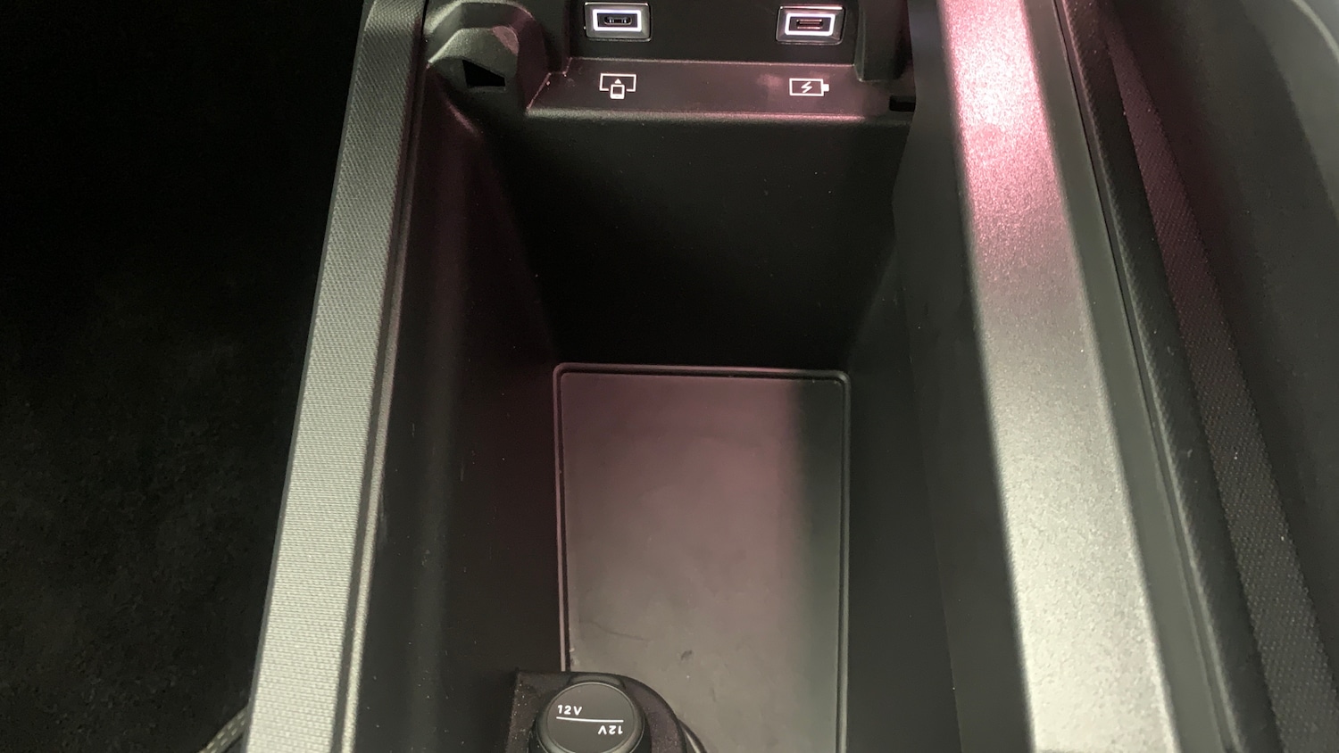 Used Peugeot 3008 2024 for sale - 76966113: Photo 25