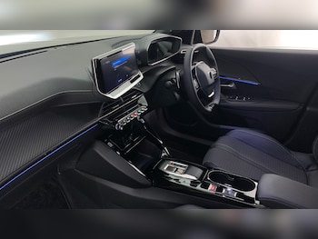 Used Peugeot 2008 2025 for sale - 78048810: Photo