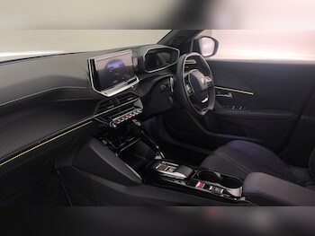 Used Peugeot 2008 2025 for sale - 77441895: Photo