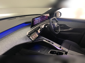 Used Peugeot 5008 2025 for sale - 77441899: Photo