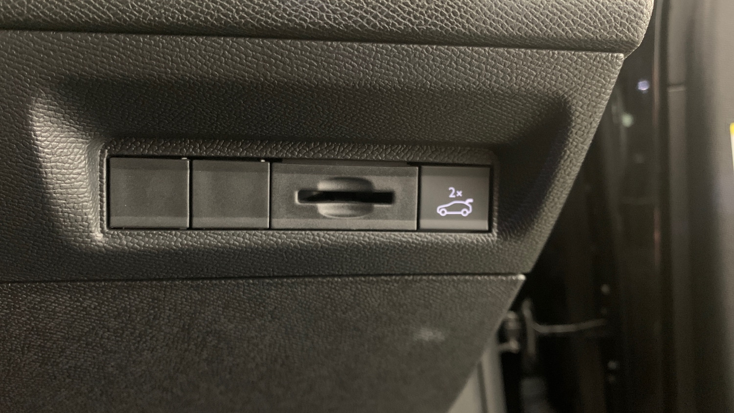 Used Peugeot 408 2024 for sale - 77067390: Photo 21