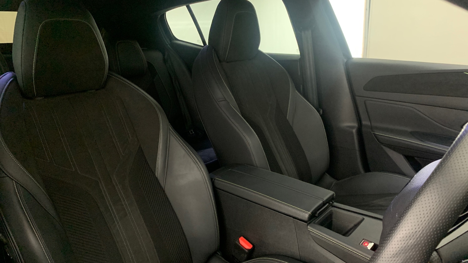 Used Peugeot 408 2024 for sale - 77067390: Photo 44