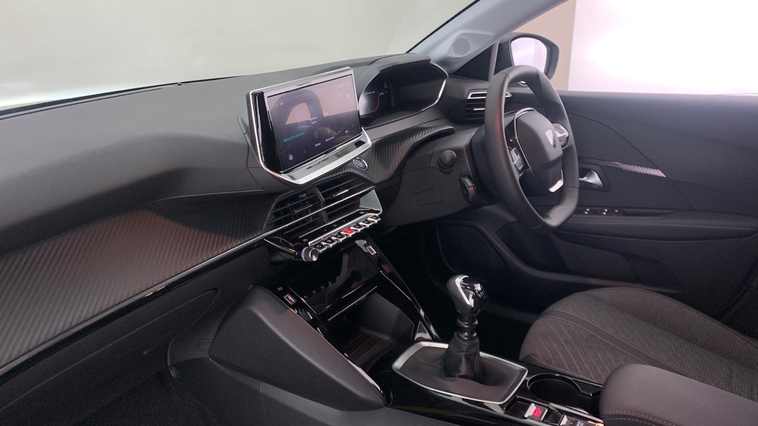 Used Peugeot 208 2024 for sale - 76621465: Photo 2