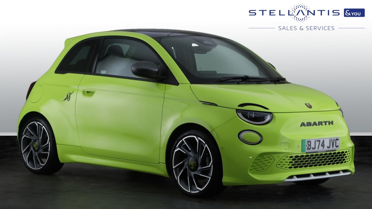 Used Abarth 500 2024 for sale - 76350353: Photo 1