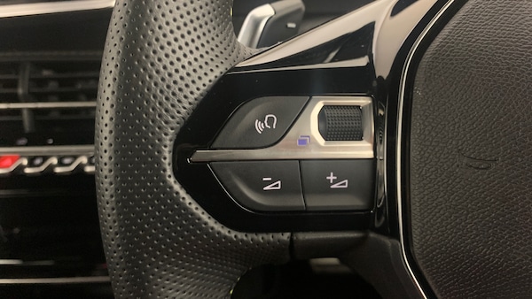 Used Peugeot 2008 2023 for sale - 76271390: Photo 19